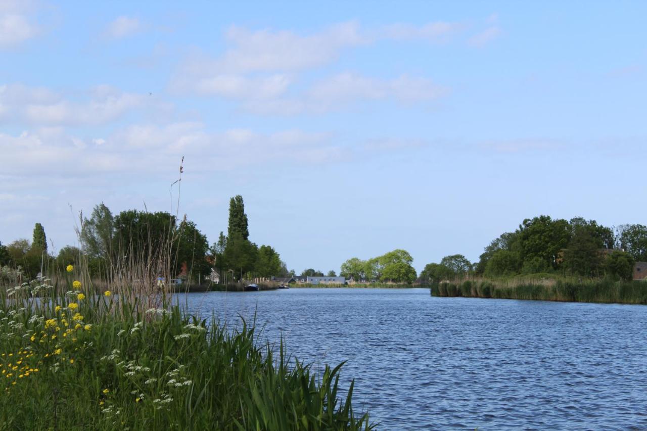 Guesthouse At The Amstel River With 2Br 2Ba And Garden 阿姆斯特尔芬 外观 照片